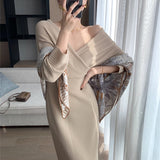2021 Women's Autumn Winter New Retro Temperament V-neck Sexy Backless Slim Knitted Dress