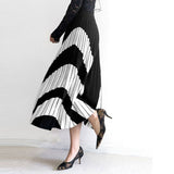 New A-Line Women Elastic High Waist Black Patchwork Thick Knit Skirts Streetwear
