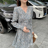 New 2021 Women Spring Summer Dress Casual  Bandage V-Neck High Waist Daisy Print Floral Vintage Fashionable Mini Dress