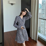 New 2021 Women Spring Summer Dress Casual  Bandage V-Neck High Waist Daisy Print Floral Vintage Fashionable Mini Dress