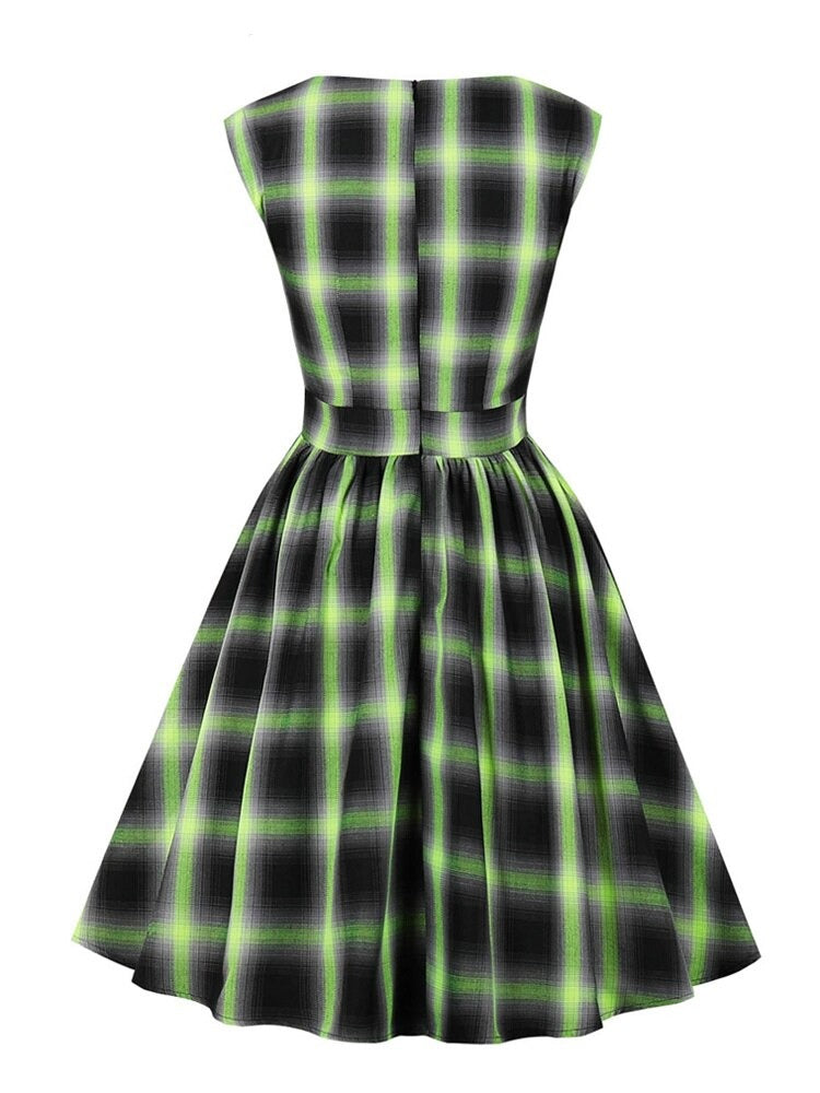 Green and Black Plaid Vintage Slim Pleated Women O-Neck Sleeveless Party Retro Dress