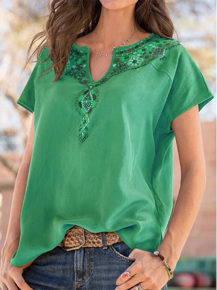 New Loose Ethnic Style Tops Short-sleeved T-shirt V-neck Embroidered Blouse